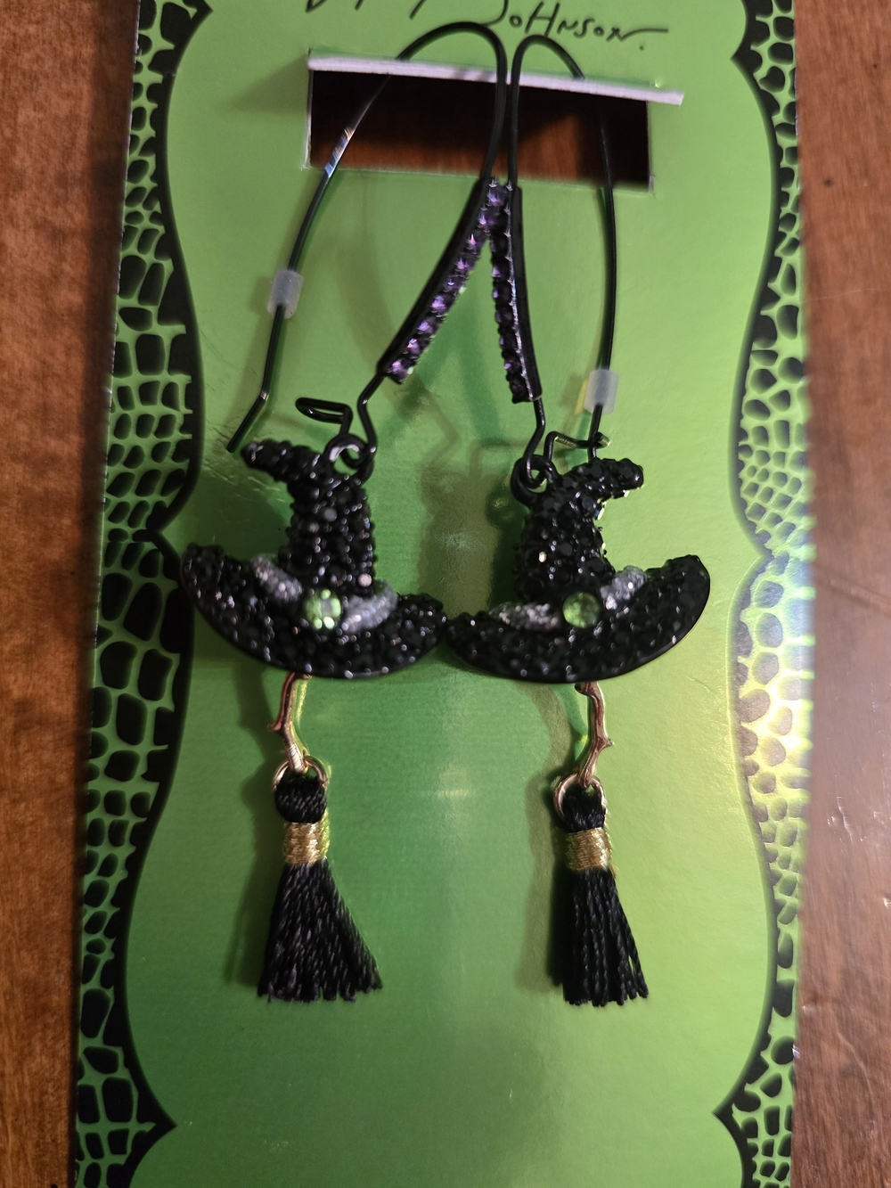 Betsey Johnson Black Glitter Witch Hat Earrings - Picture 2 of 3
